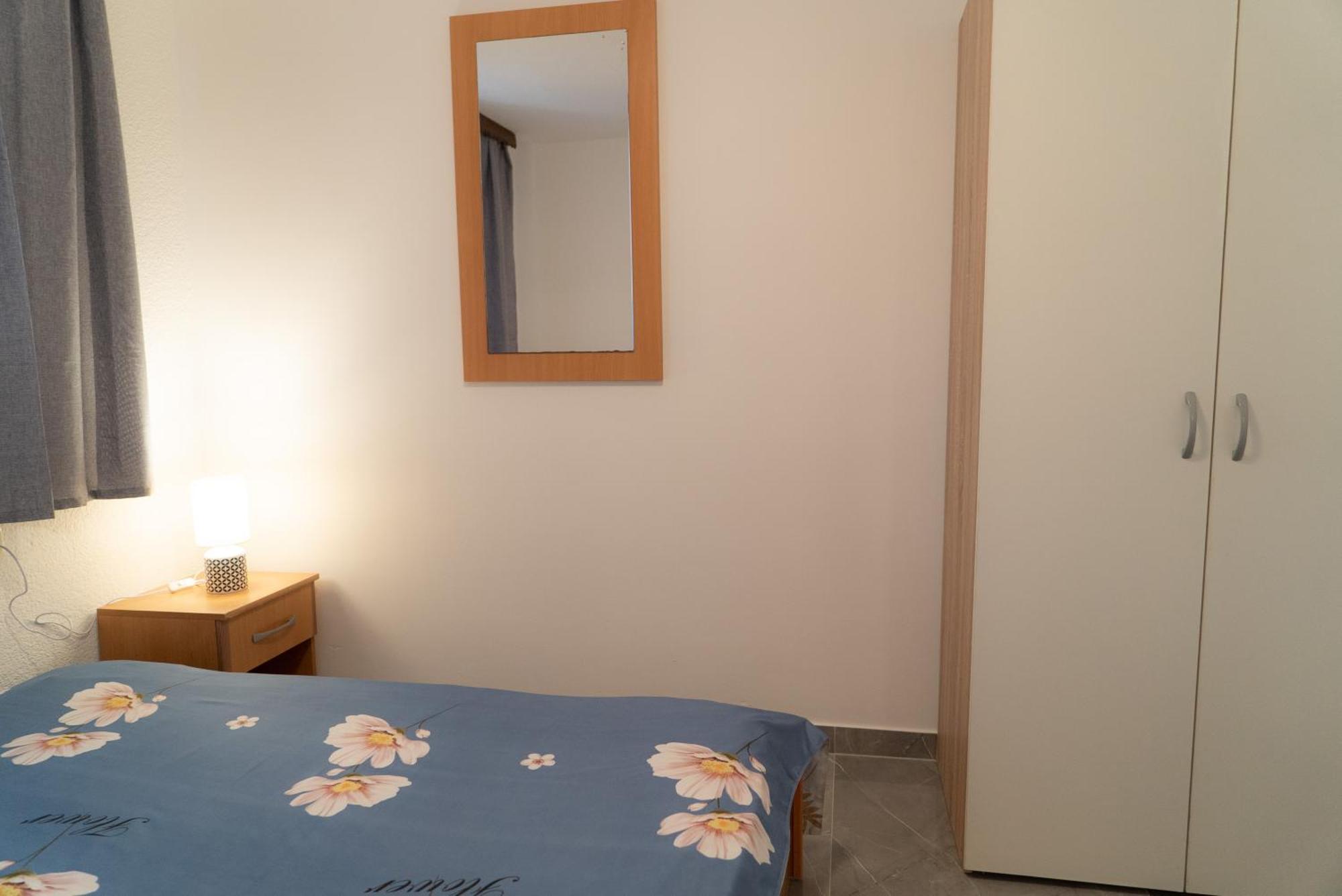 Apartments Zubcic Tisno Quarto foto