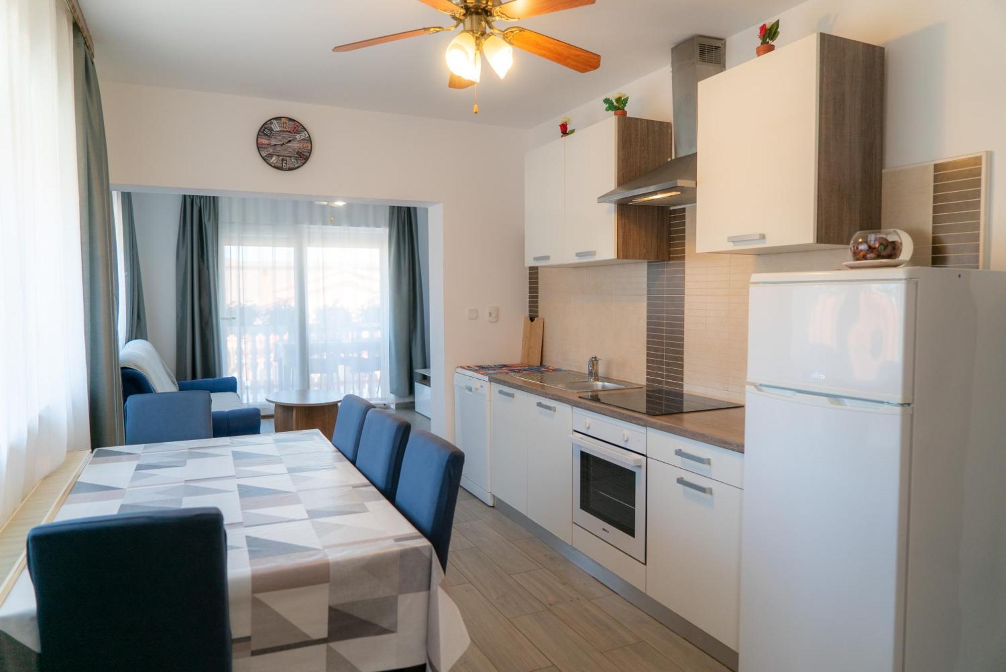 Apartments Zubcic Tisno Exterior foto